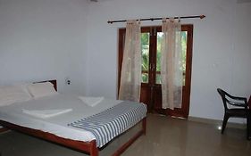 Shankarz By The Sea Mandrem