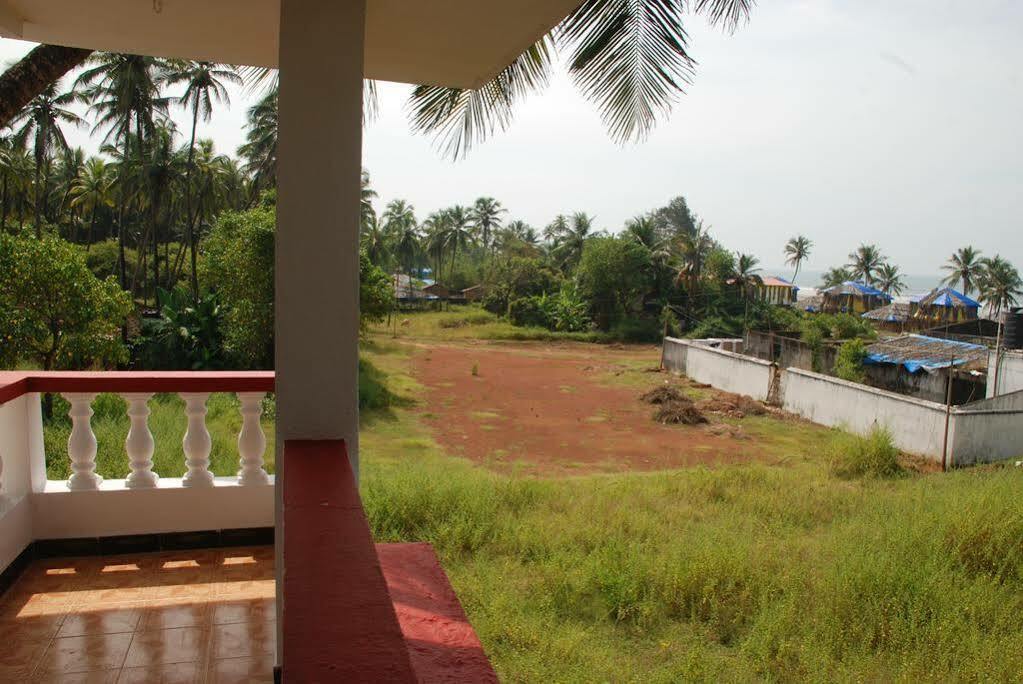 Shankarz By The Sea Mandrem Exterior photo