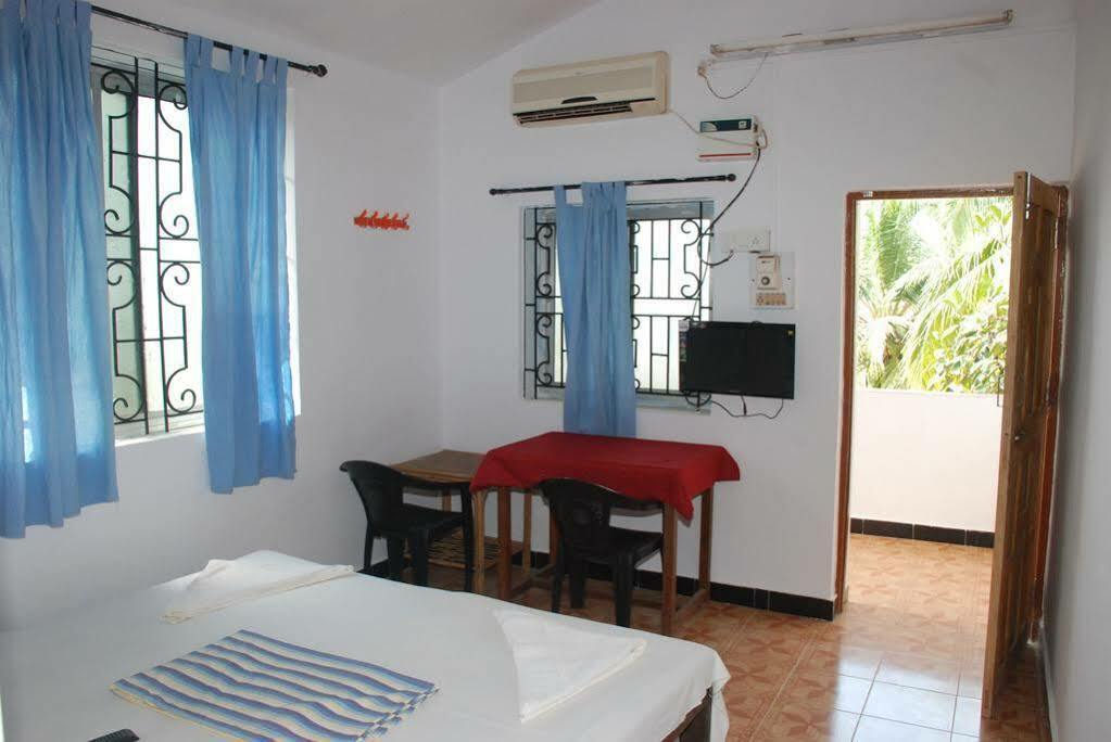 Shankarz By The Sea Mandrem Exterior photo