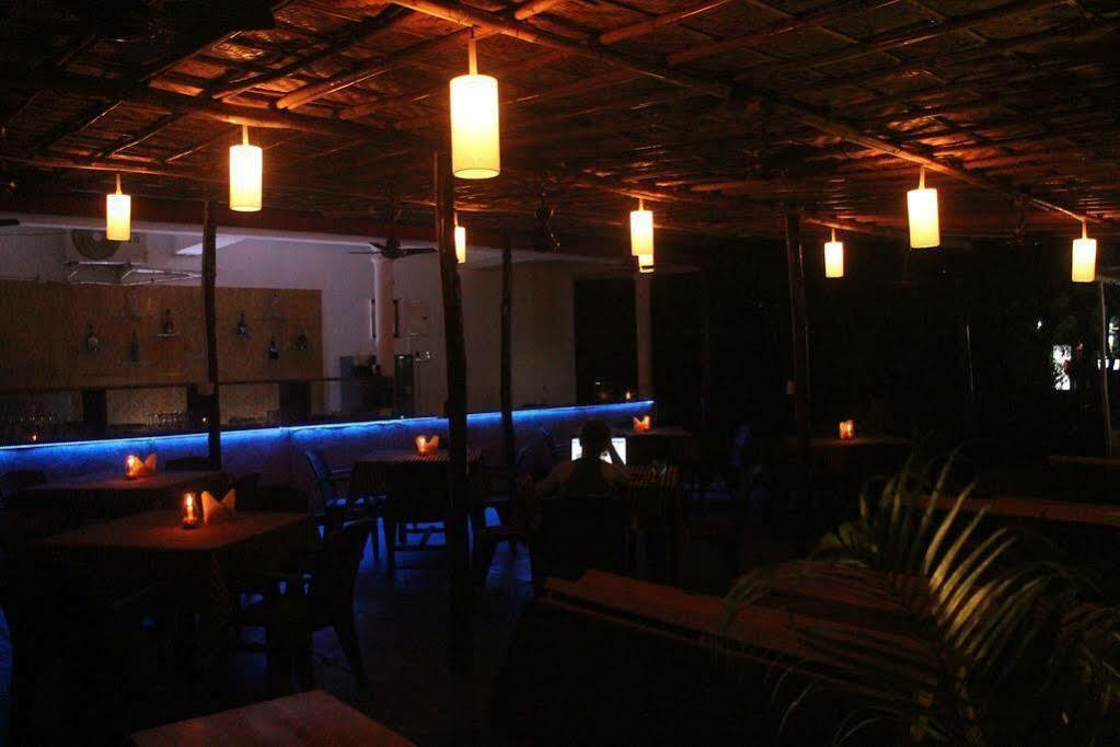 Shankarz By The Sea Mandrem Exterior photo